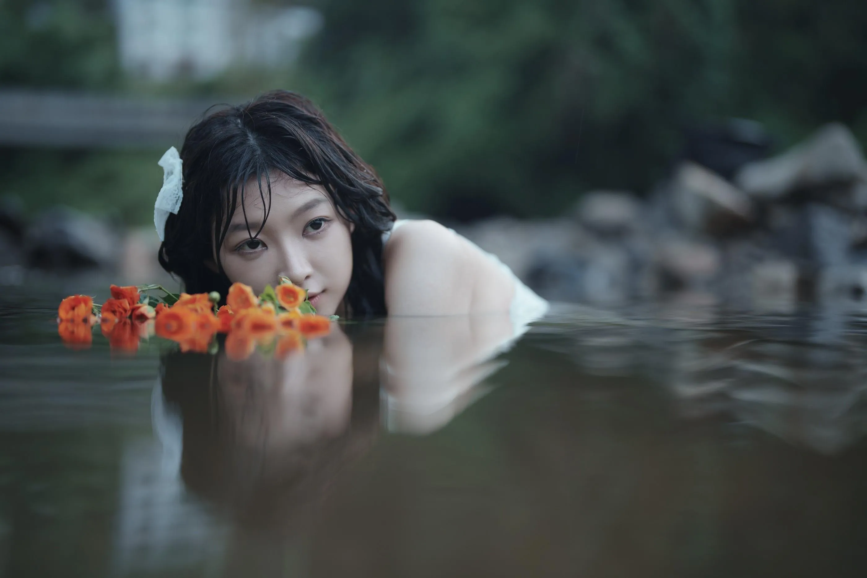 [YITUYU艺图语]2022.09.12 又甜又欲，很难不爱。山涧溪水，清凉一夏 七七 [57P]插图6